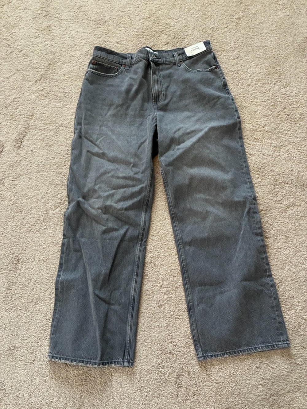 Abercrombie and Fitch gray jeans size 31 short NWT